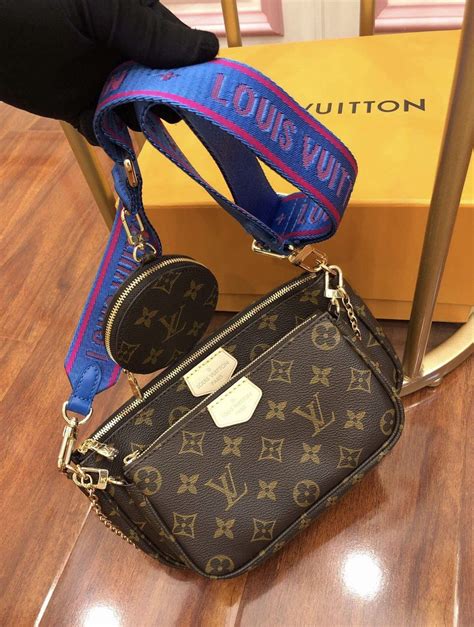 louis vuitton utility crossbody bag|louis vuitton crossbody with zipper.